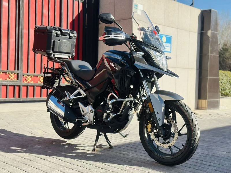 二手五羊本田猛鸷 CB190X