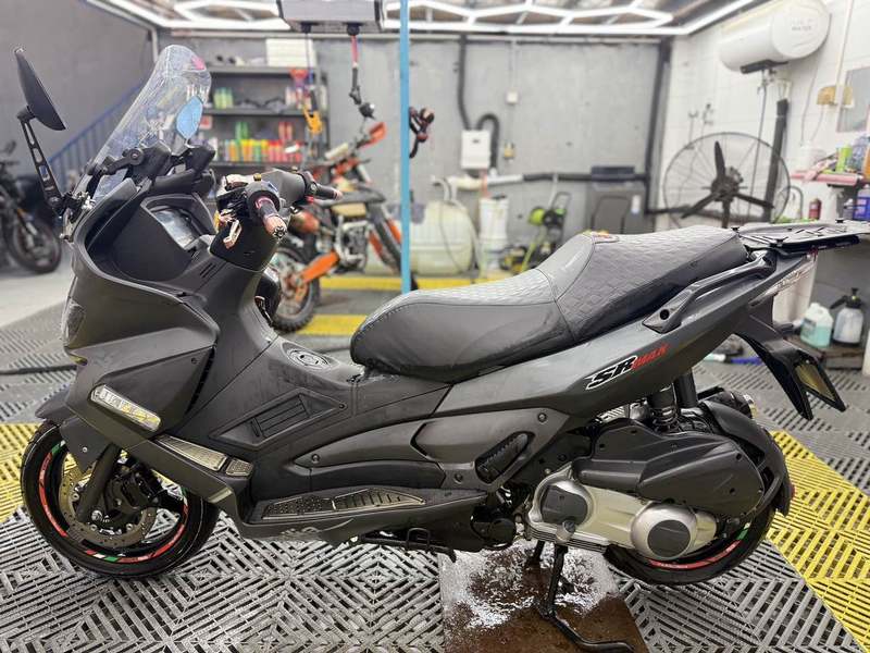 二手宗申阿普利亚SR Max 300 