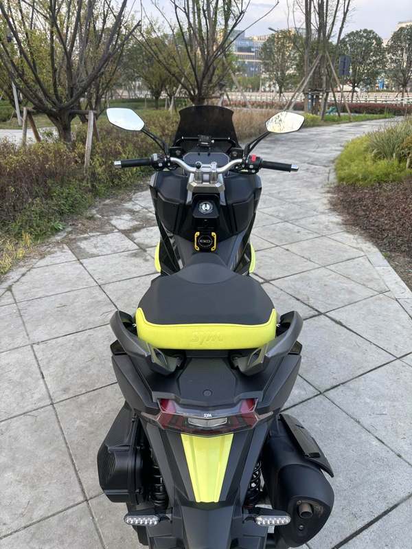 二手三阳哈士奇 Husky ADV300