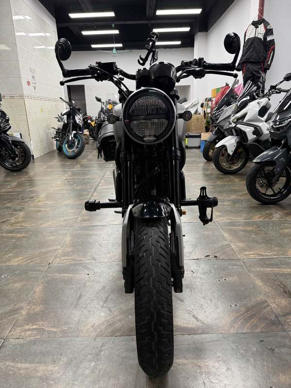 二手五羊本田鸷道 CB190SS