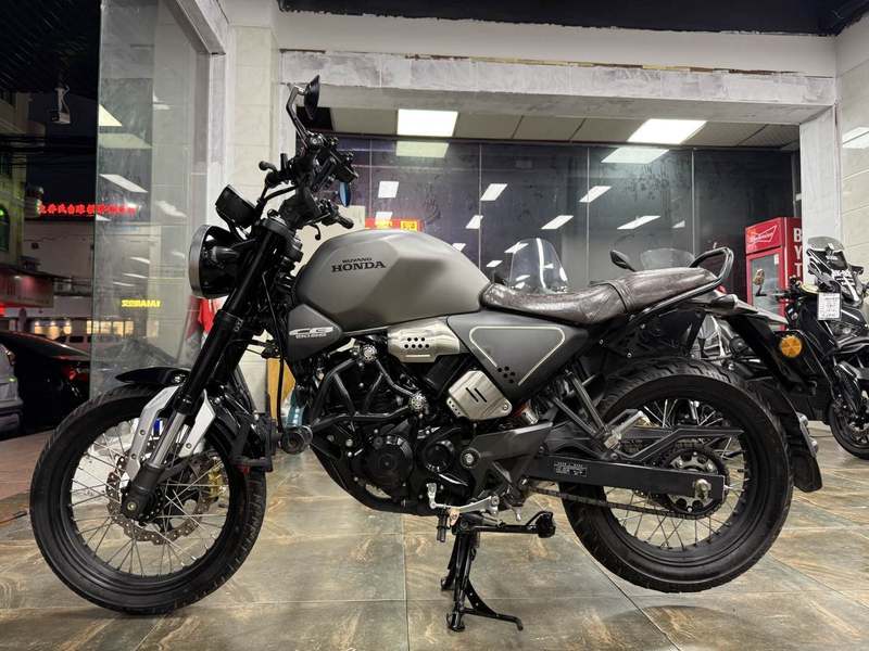 二手五羊本田鸷道 CB190SS