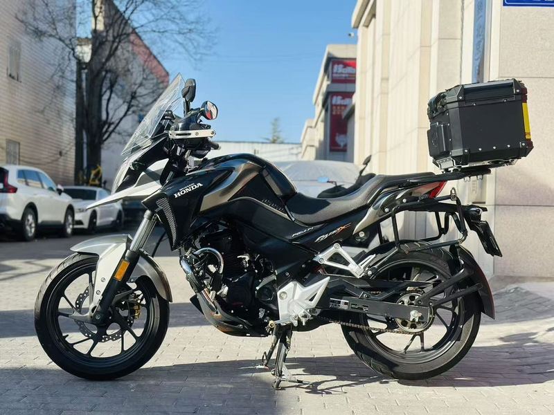 二手五羊本田猛鸷 CB190X