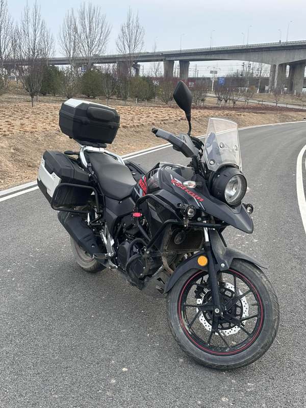 二手豪爵铃木DL250