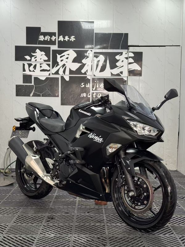 二手川崎Ninja 400