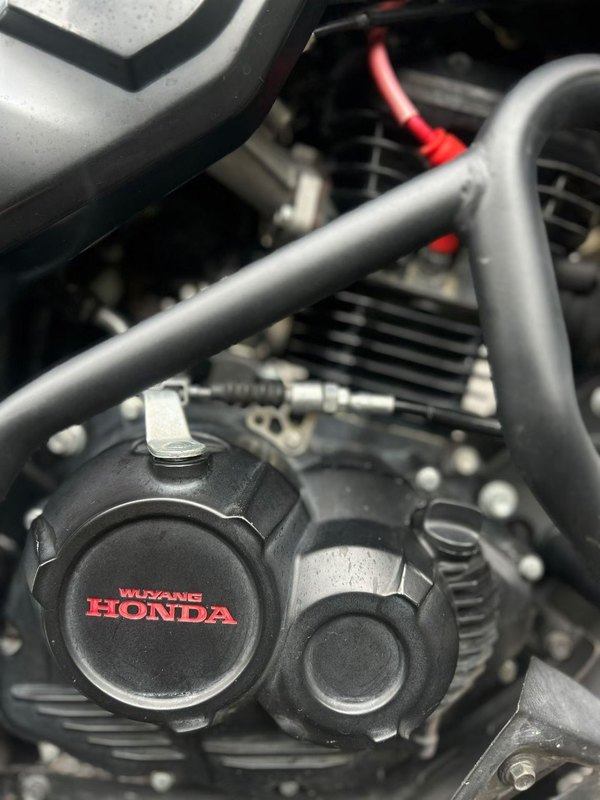 二手五羊本田猛鸷 CB190X