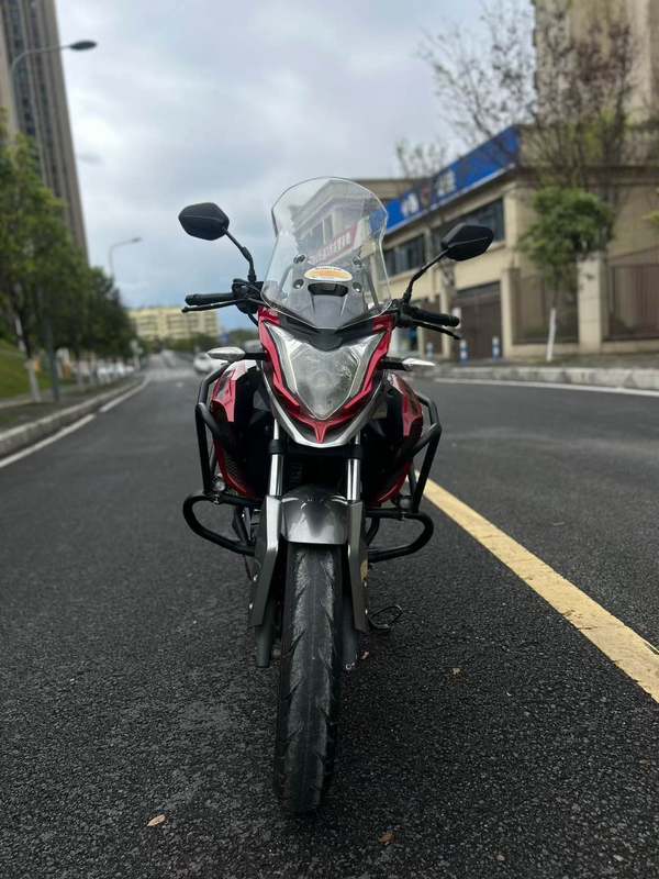 二手五羊本田猛鸷 CB190X