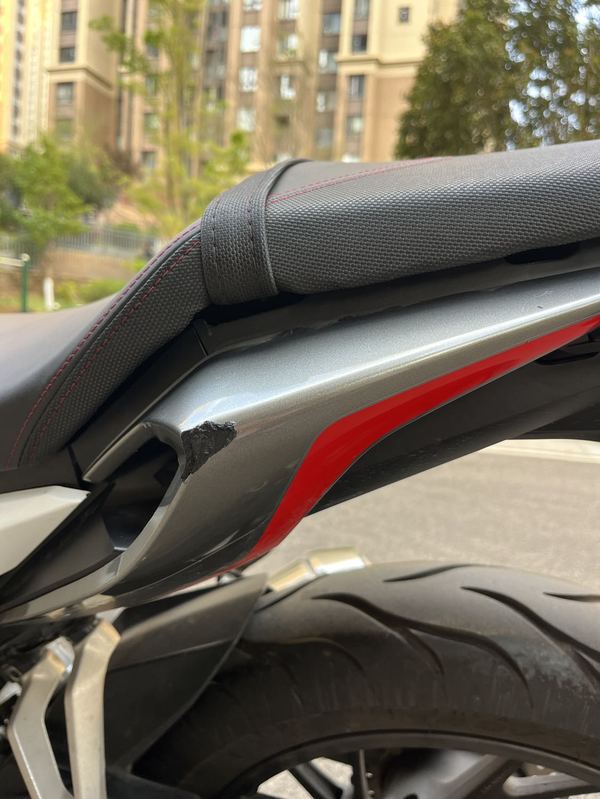 二手五羊本田CB190R 暴锋眼