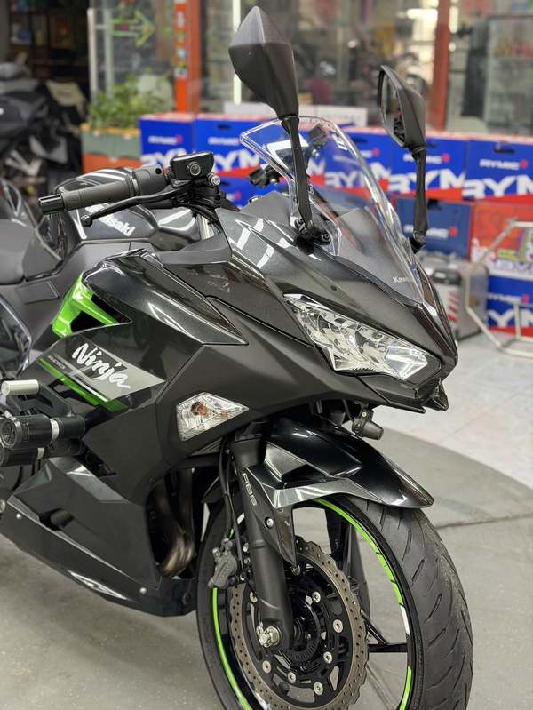 二手川崎Ninja 400