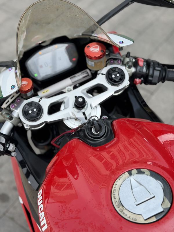 二手杜卡迪Panigale V2