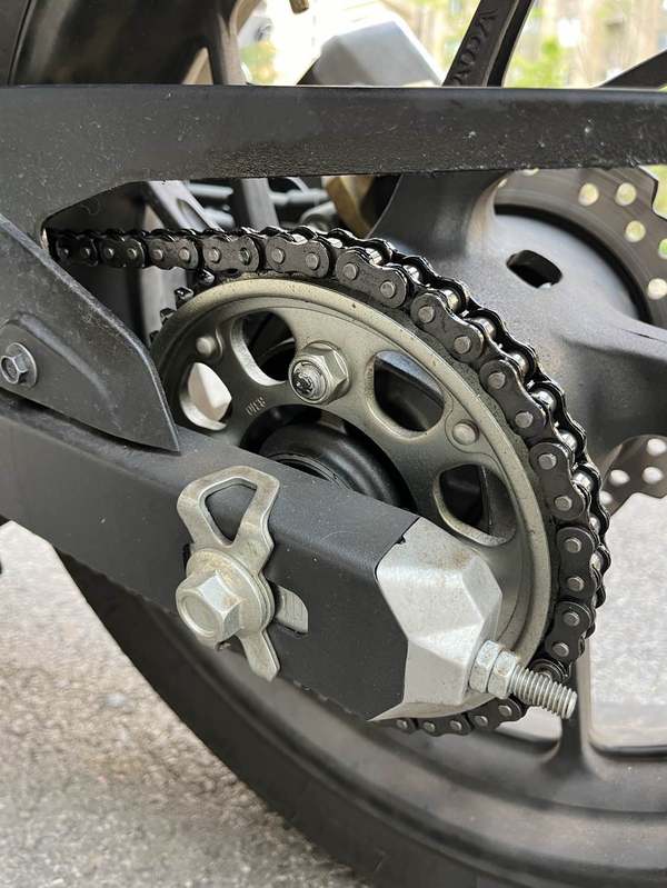 二手五羊本田CB190R 暴锋眼