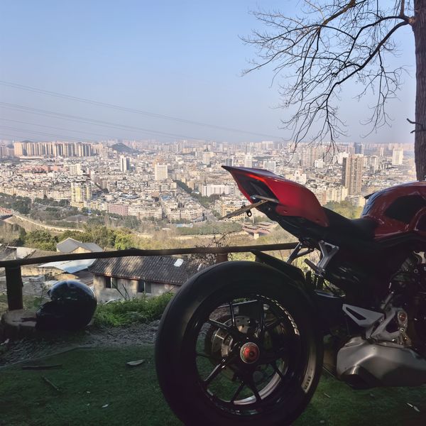 二手杜卡迪Street Fighter V4