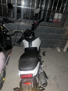 二手春风ST狒狒