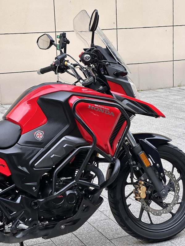 二手五羊本田猛鸷 CB190X