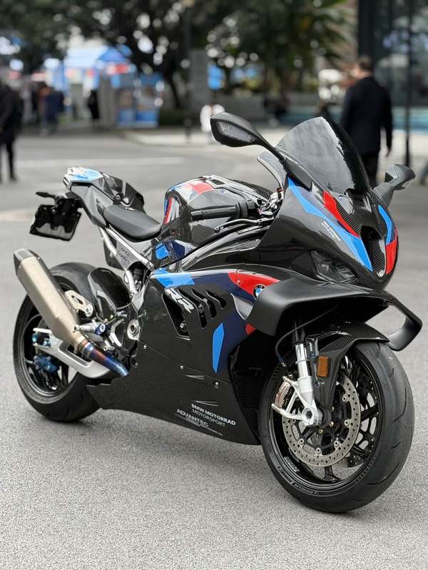 二手宝马M 1000 RR