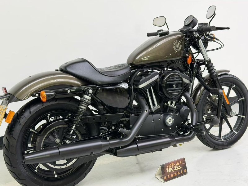 二手哈雷戴维森Iron883 硬汉
