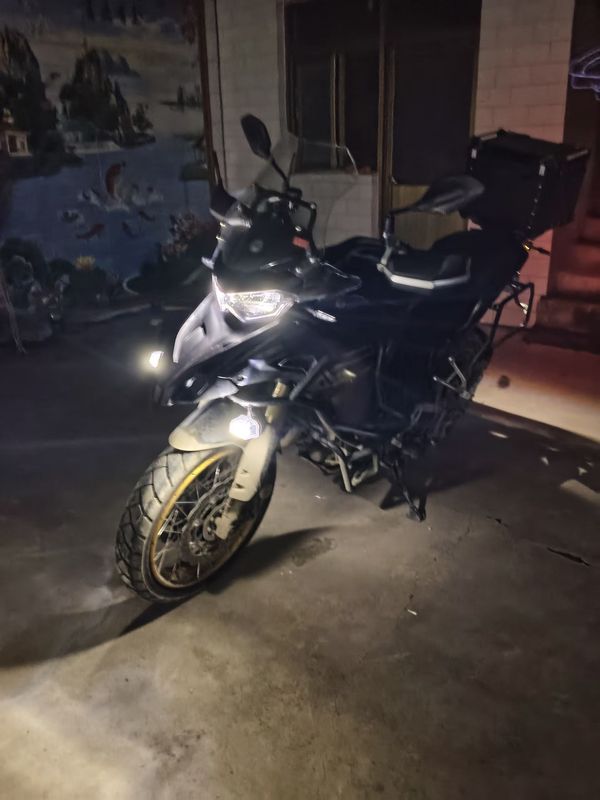 二手贝纳利TRK552