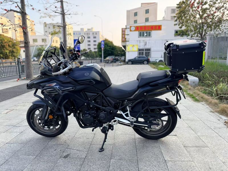 二手贝纳利TRK552