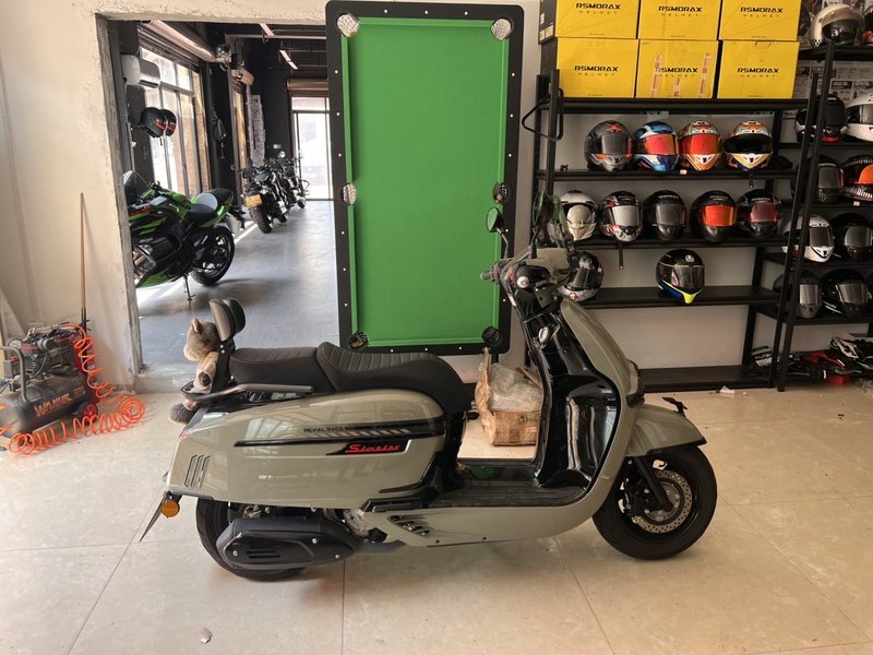 二手维多利亚Sixties 250Si