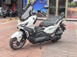 二手三阳哈士奇 Husky ADV150