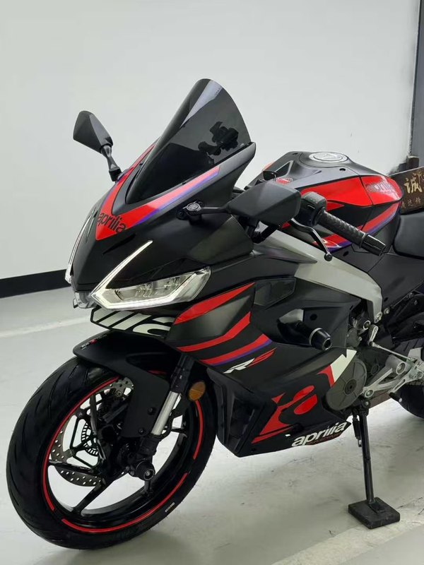 二手阿普利亚RS 457