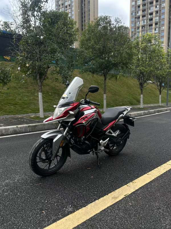 二手五羊本田猛鸷 CB190X