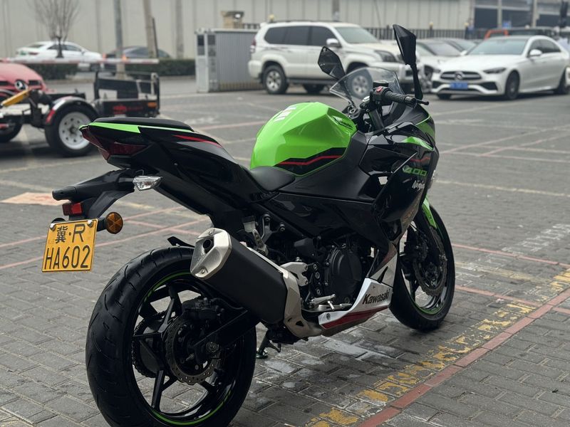 二手川崎Ninja 400