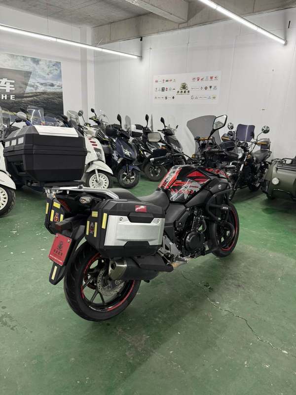 二手豪爵铃木DL250