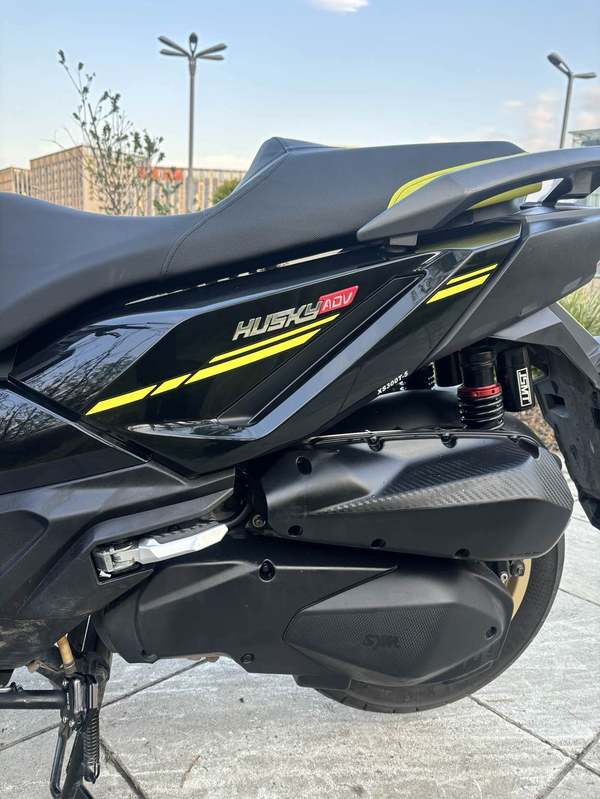 二手三阳哈士奇 Husky ADV300