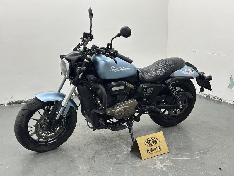二手QJMOTOR闪300