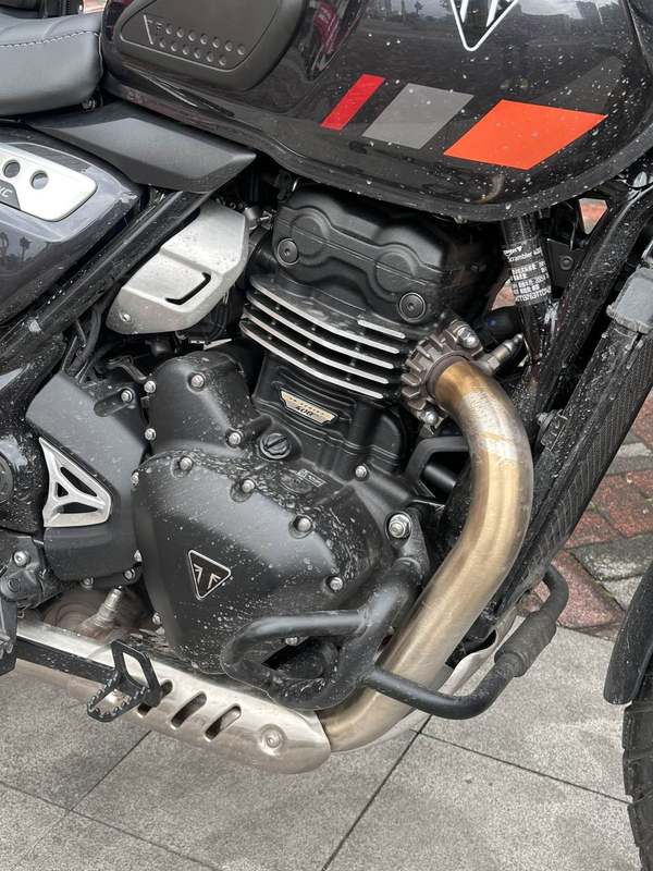 二手凯旋Scrambler 400 X