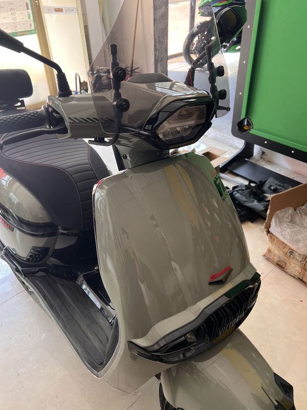 二手维多利亚Sixties 250Si