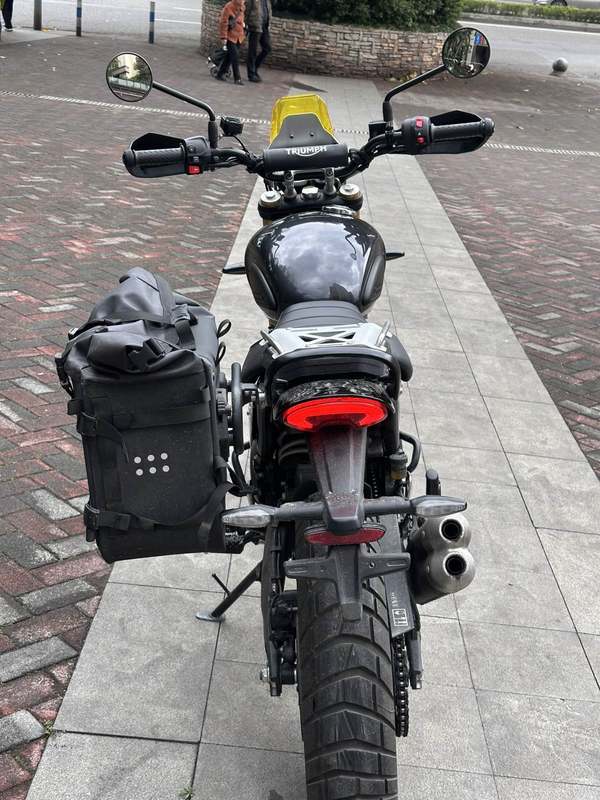 二手凯旋Scrambler 400 X