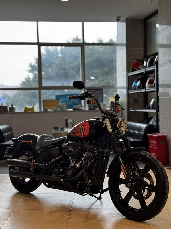 二手哈雷戴维森街霸 Street Bob