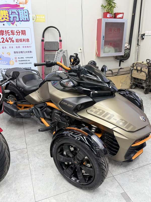 二手庞巴迪Spyder F3 
