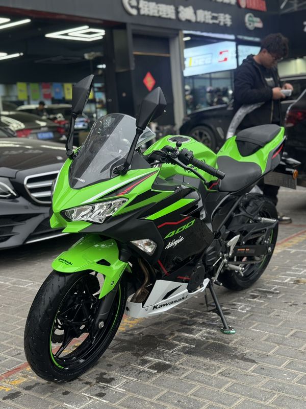 二手川崎Ninja 400