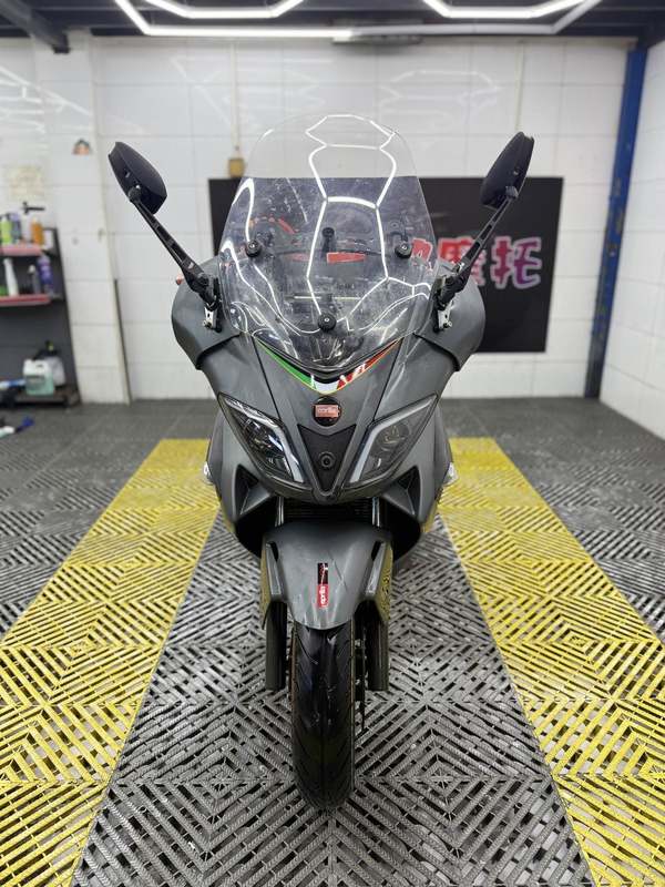 二手宗申阿普利亚SR Max 300 