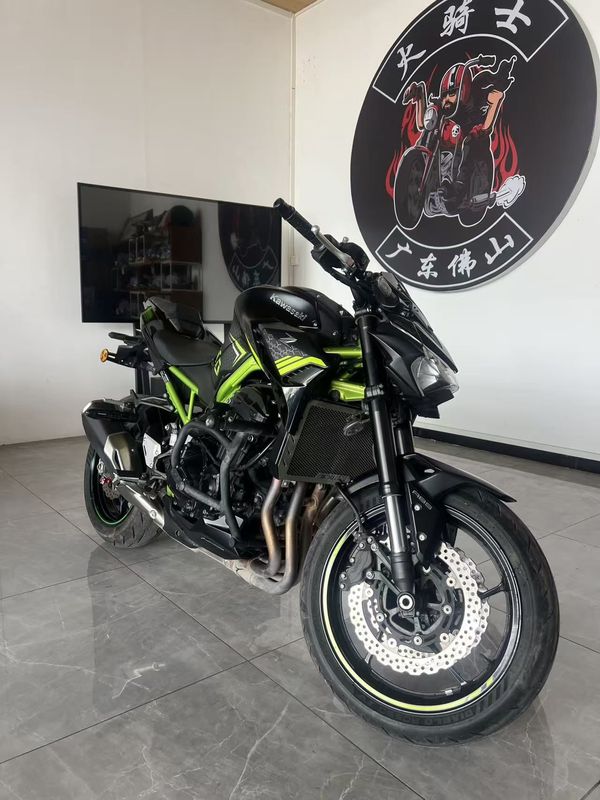 二手川崎Z900
