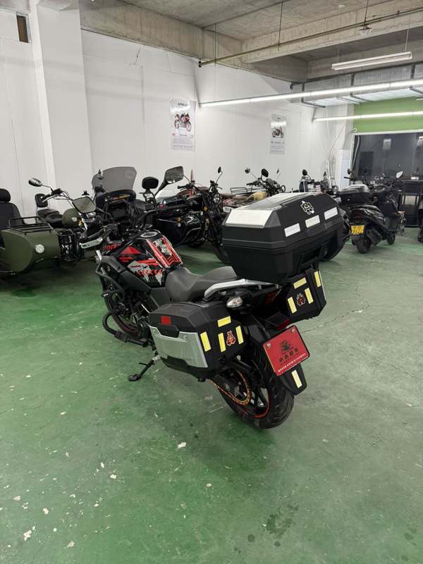 二手豪爵铃木DL250