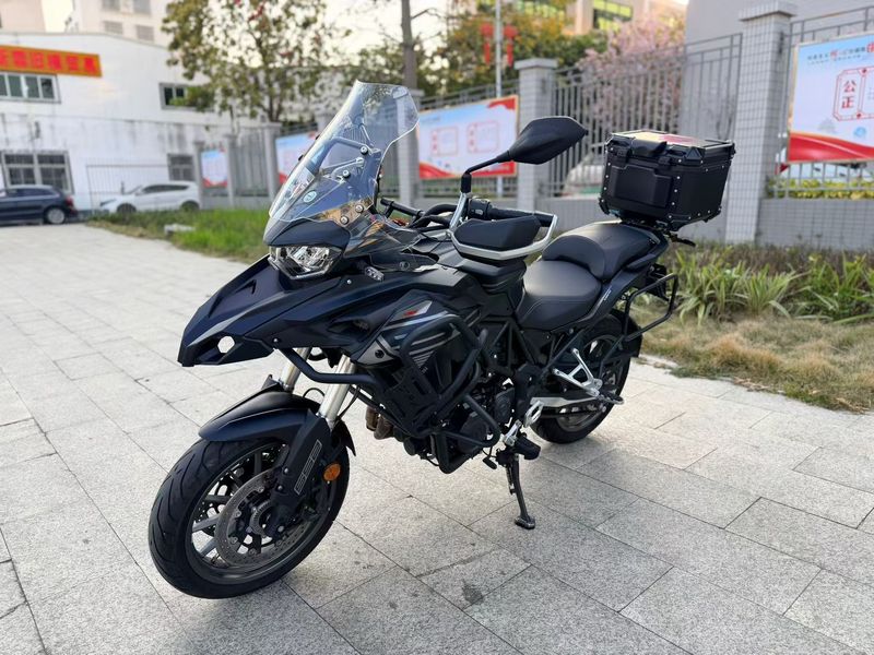 二手贝纳利TRK552