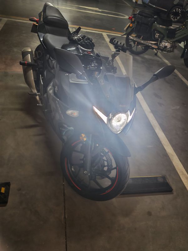 二手豪爵铃木GSX250R