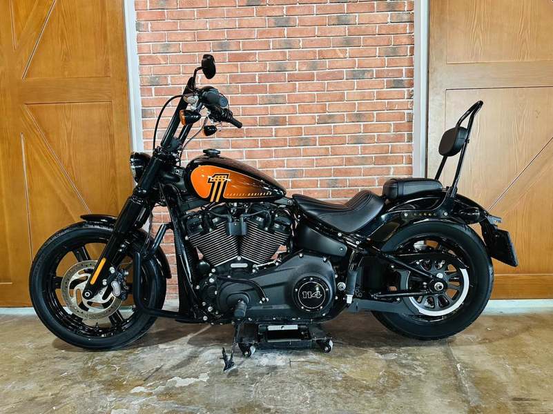 二手哈雷戴维森街霸 Street Bob