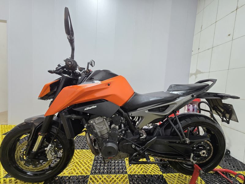 二手KTMR2R790 Duke