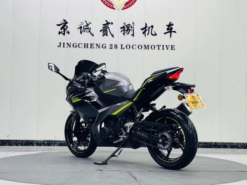 二手川崎Ninja 400