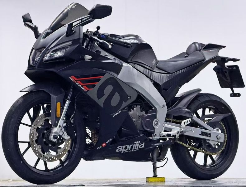 二手宗申阿普利亚GPR250R