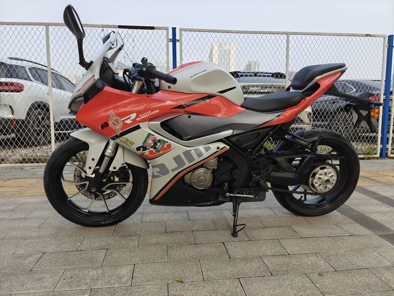 二手QJMOTOR赛250