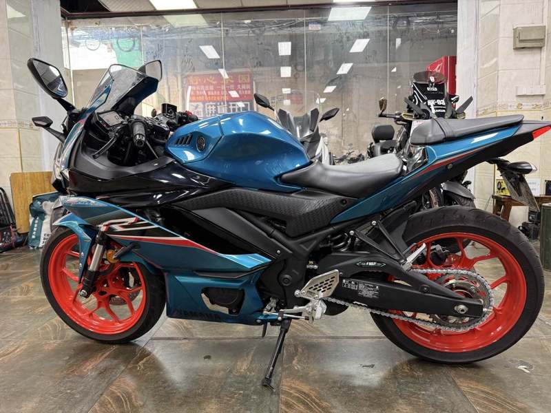 二手雅马哈YZF-R3