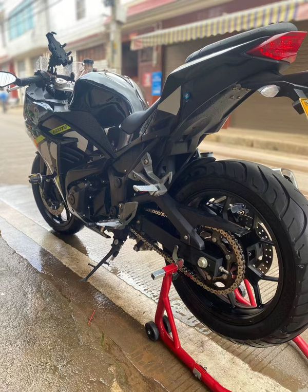 二手诺马魅影 255S