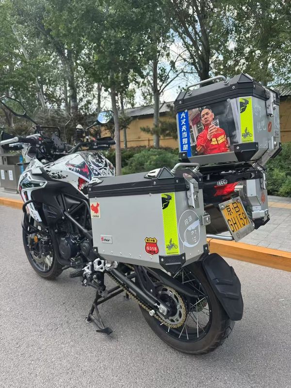 二手贝纳利金鹏 TRK502