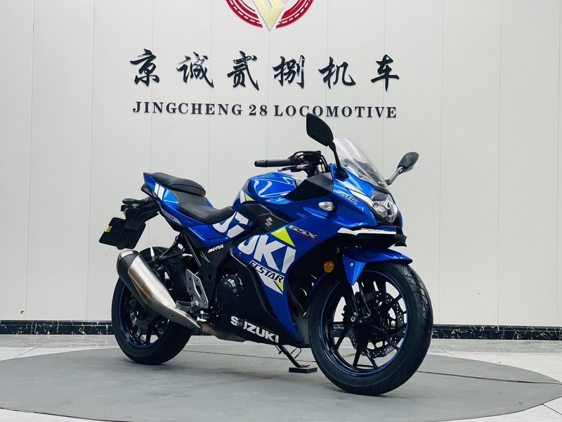 二手豪爵铃木GSX250R