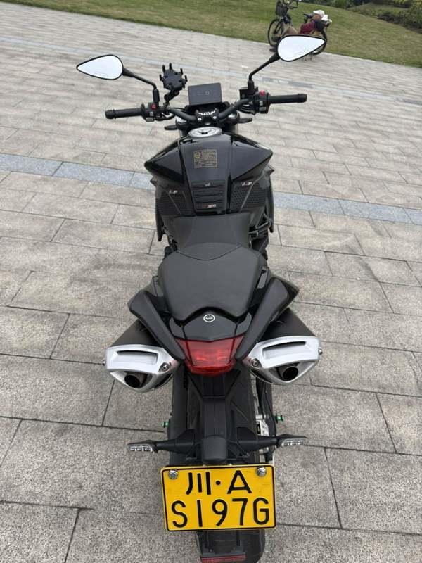 二手贝纳利TNT600i